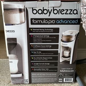 Baby Brezza Formula Pro Advanced - White